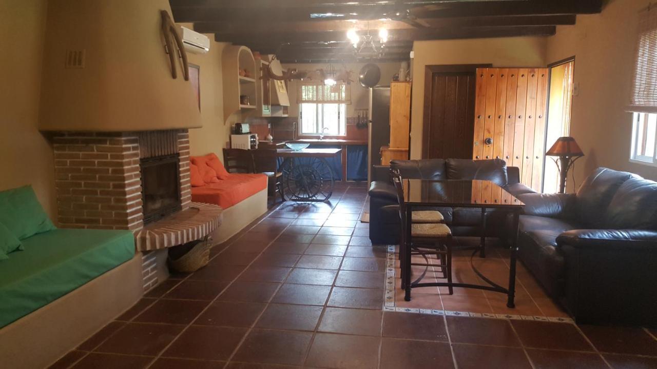 Vila El Refugio De Popea Santa María de Trassierra Exteriér fotografie