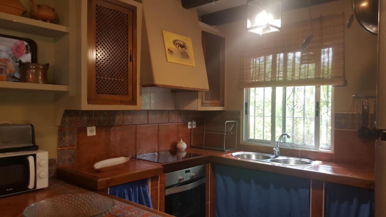 Vila El Refugio De Popea Santa María de Trassierra Exteriér fotografie